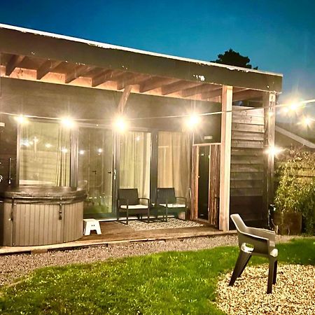 Family House With Garden & Jacuzzi & Sauna Near Amsterdam Vijfhuizen Εξωτερικό φωτογραφία